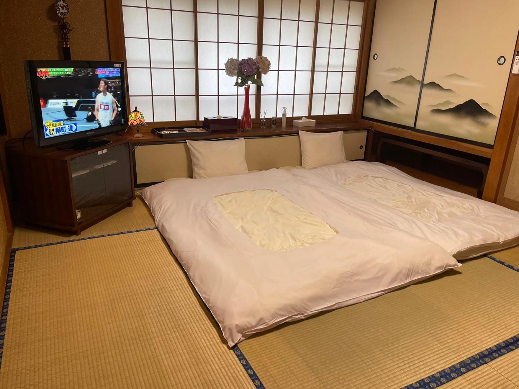 New Open『天然温泉』芦ノ湖畔の完全貸切別荘 Hakone Buitenkant foto